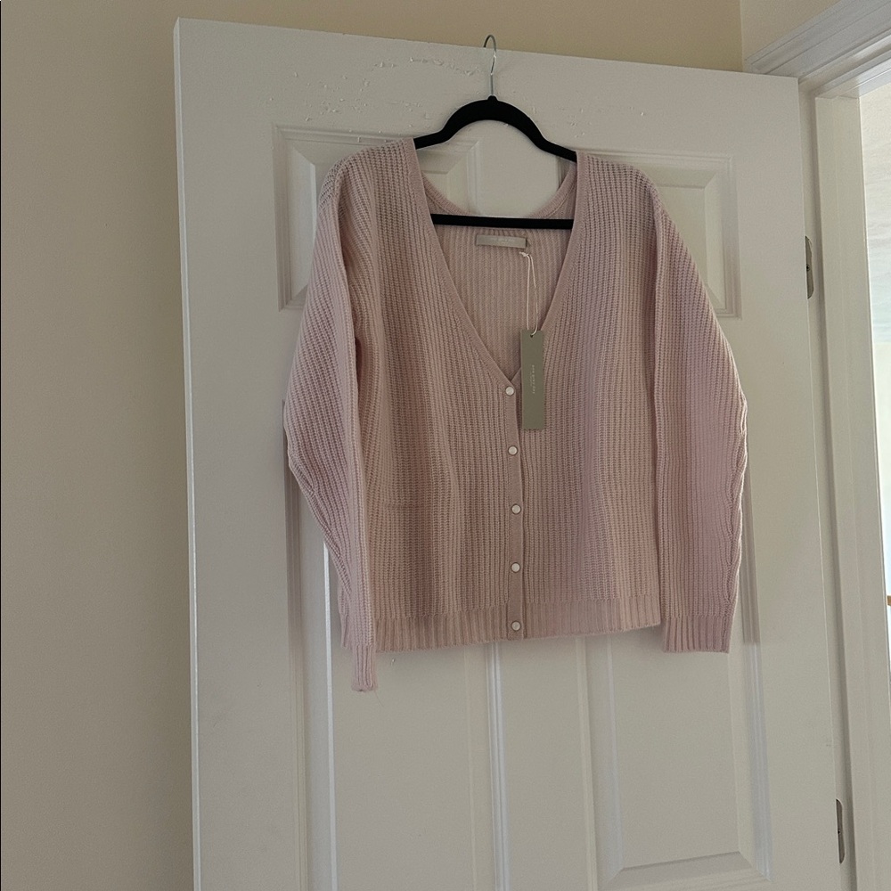ONE GREY DAY Precision Knit 100% V-Neck Cashmere Cardigan Sweater BNWT (S)